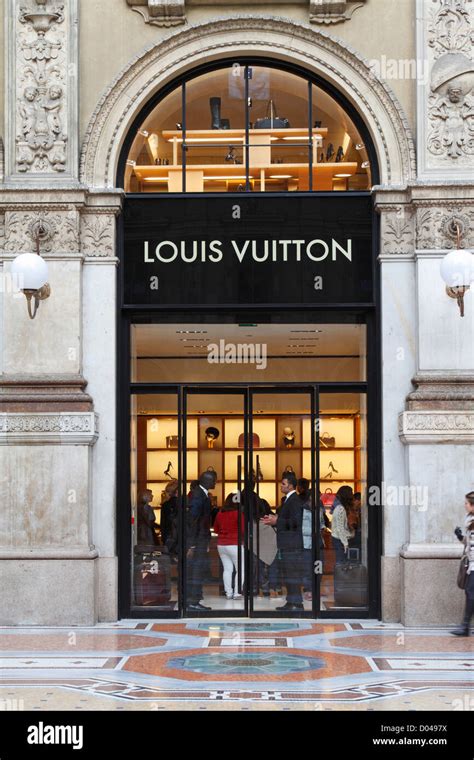 What Sizes Did the Louis Vuitton Galleri